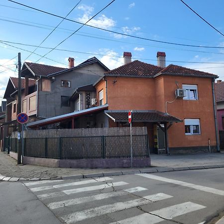 Apartments Day Off Aleksinac Buitenkant foto