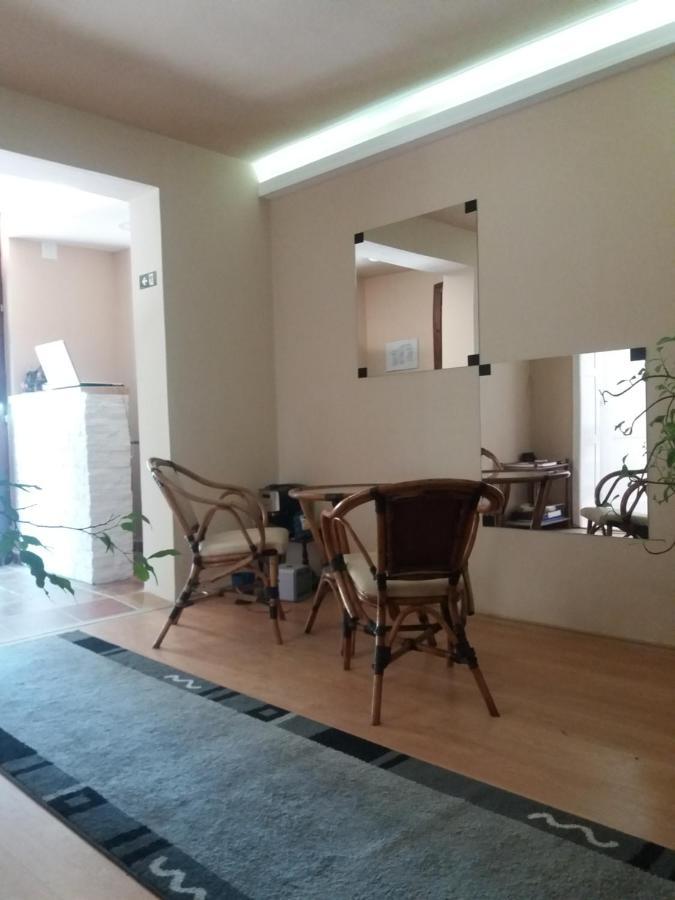 Apartments Day Off Aleksinac Buitenkant foto